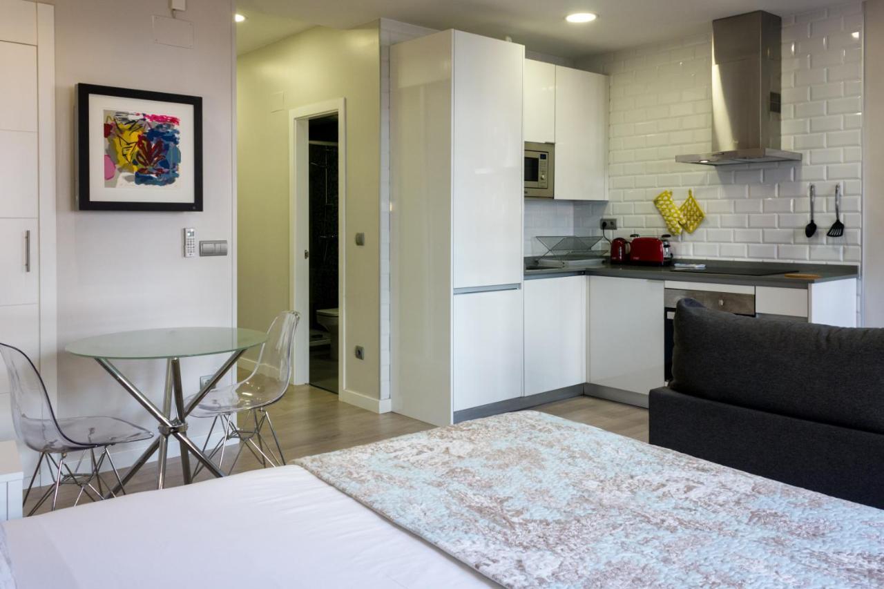 Arenal Suites Preciados Madrid Pokoj fotografie