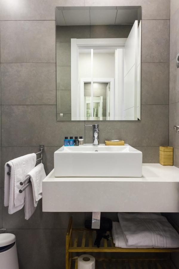 Arenal Suites Preciados Madrid Pokoj fotografie