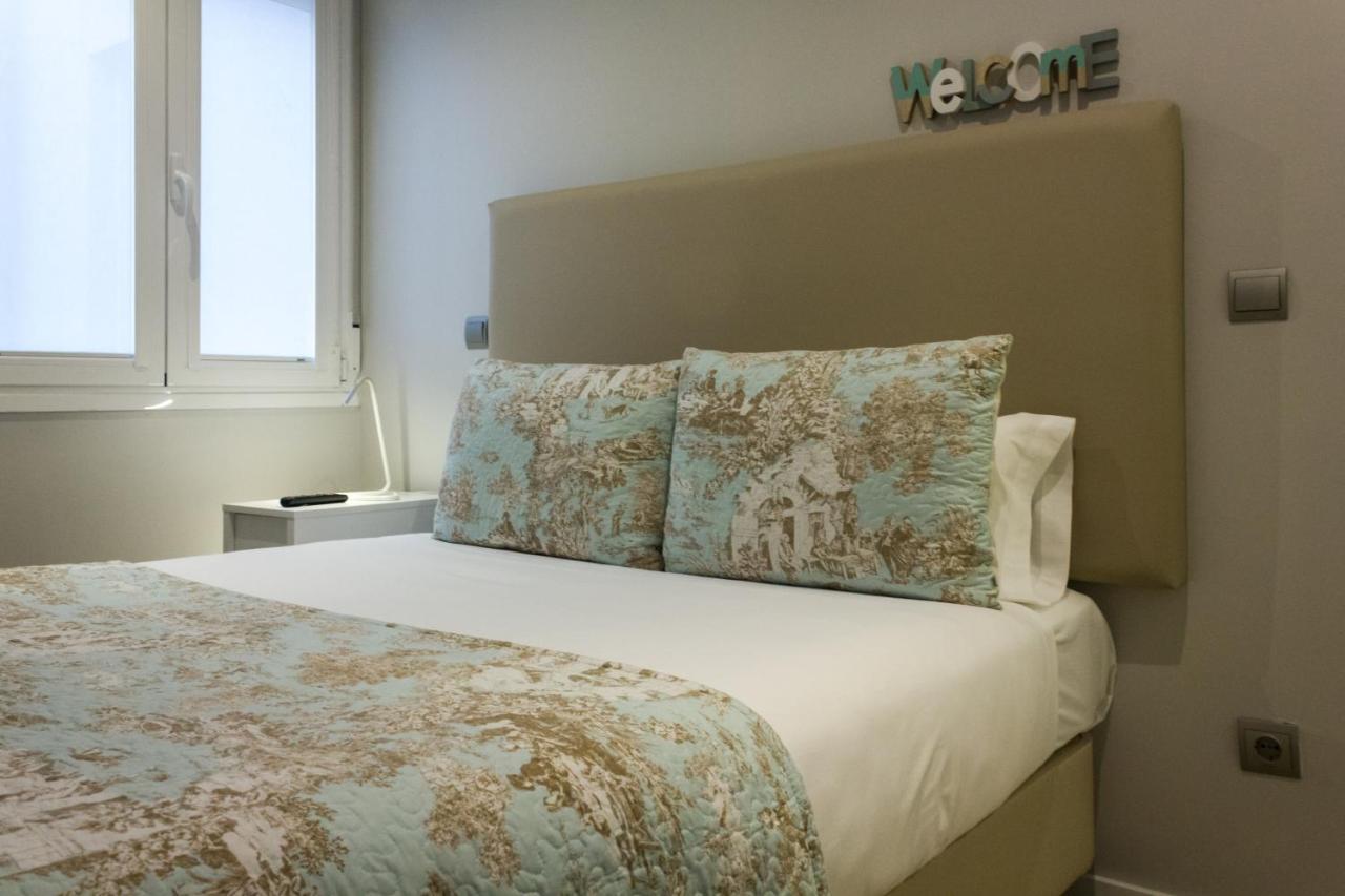 Arenal Suites Preciados Madrid Pokoj fotografie